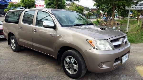 ขายกระบะtoyota vigo 4 ประตู ปี 2005 ราคา330,000บาท  (ขายแล้ว)