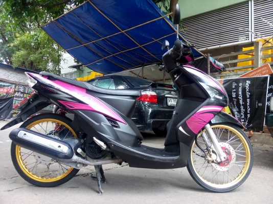 ขายลูกเดียวmio115ตาโตคู่แท้ปี2553 ราคาไม่แพง มีเล่มเอกสารครบ