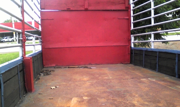 รถบรรทุก 6 ล้อ  อีซูซุ 115 แรง   NPR 59 L(รุ่นยอดนิยม)  สีน้ำเงิน