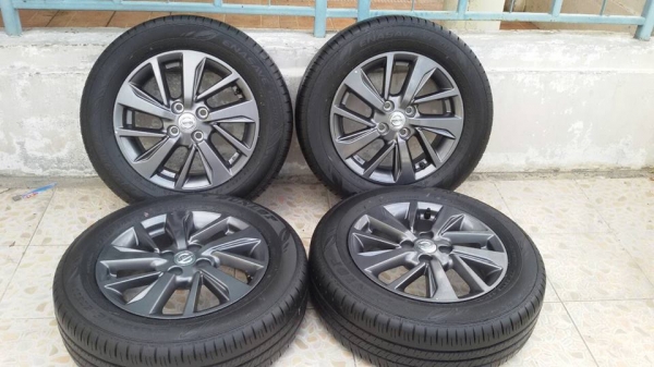 ขายล้อแม็กป้ายแดง almera 15" พร้อมยางปี15 สนใจติดต่อเล็กคลองสามครับ 081-3747940 ขายล้อแม็กป้ายแดง almera 15" พร้อมยางปี15 สนใจติดต่อเล็กคลองสามครับ 081-3747940