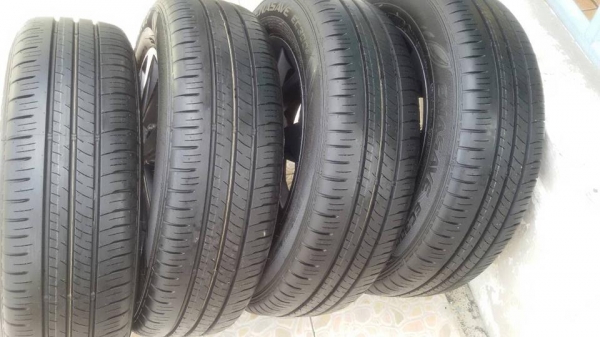 ขายล้อแม็กป้ายแดง almera 15" พร้อมยางปี15 สนใจติดต่อเล็กคลองสามครับ 081-3747940 ขายล้อแม็กป้ายแดง almera 15" พร้อมยางปี15 สนใจติดต่อเล็กคลองสามครับ 081-3747940