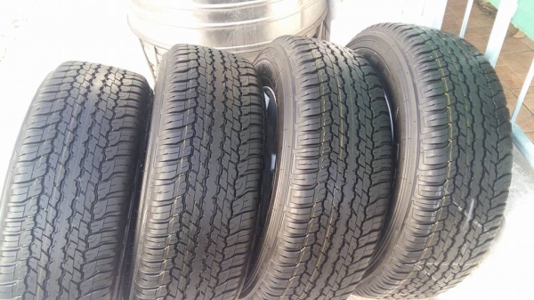 ขายล้อแม็กป้ายแดง revo 17"พร้อมยางปี15 สนใจติดต่อเล็กคลองสามครับ 081-3747940 ขายล้อแม็กป้ายแดง revo 17"พร้อมยางปี15 สนใจติดต่อเล็กคลองสามครับ 081-3747940