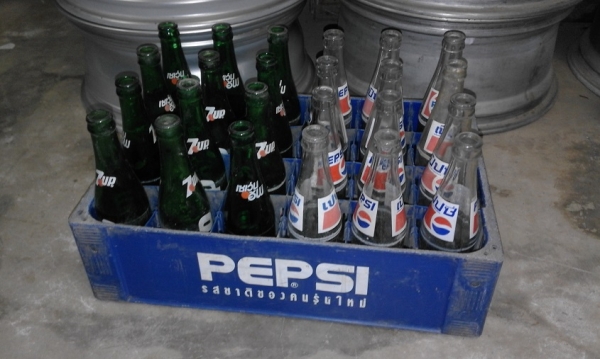 โชห่วย โค้ก แป๊ปซื่ ผงซักฟอก ป้ายไฟ