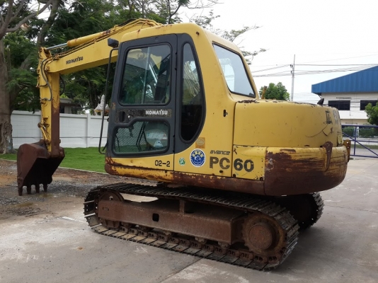 Komatsu PC60-7 รถอยู่ที่บางปะอิน อยุธยา