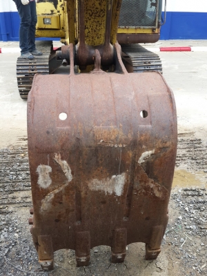 Komatsu PC60-7 รถอยู่ที่บางปะอิน อยุธยา