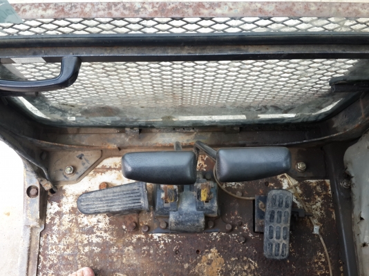 Komatsu PC60-7 รถอยู่ที่บางปะอิน อยุธยา