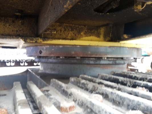 Komatsu PC60-7 รถอยู่ที่บางปะอิน อยุธยา