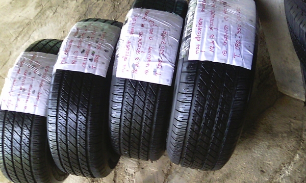 ยางขอบ17กระบะสูง มิชลิน 265-65R17ลงพื้นปลายปี13 (4เส้น 5,600บ)ดอกตรึม มาเต็ม