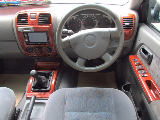 ADVENTURE ปี 2004 รถสวยมาก ใช้ในครอบครัว หาไฟแนนซ์ลงให้ได้จ้า ADVENTURE ปี 2004 รถสวยมาก ใช้ในครอบครัว หาไฟแนนซ์ลงให้ได้จ้า