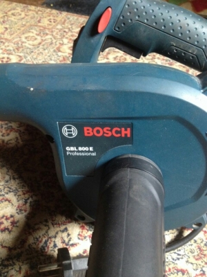 ดูภาพขยาย  เป่าลมโบเวอร์ 800w. BOSCH blower GBL800E