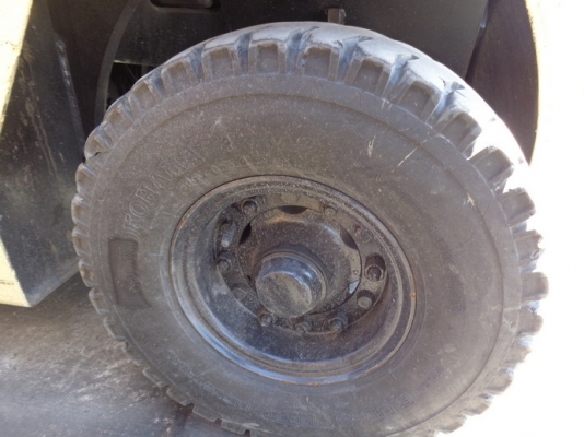 ขายด่วนรถยกKOMATSU FG20-11 ยก2.0ตันเสาสูง3เมตรรถนอกนำเข้ายังไม่เคยใช้งานในเมืองไทยเลย=รุ่นใหม่ขายถูกๆๆ