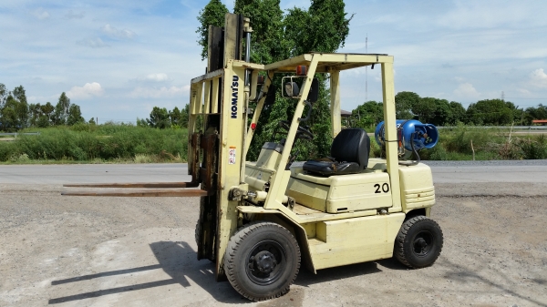 ขายด่วนรถยกKOMATSU FG20-11 ยก2.0ตันเสาสูง3เมตรรถนอกนำเข้ายังไม่เคยใช้งานในเมืองไทยเลย=รุ่นใหม่ขายถูกๆๆ
