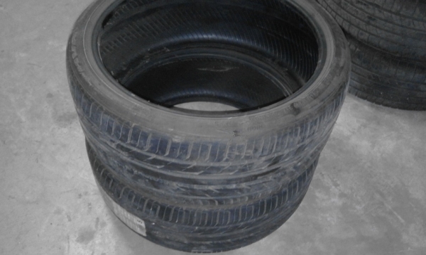 ขายยาง \% 245/35/20 กับ 225/65/17