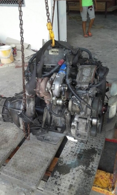 ขายเครื่องD4D 2500cc.