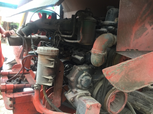 รถเกี่ยวตัวเดินแทกเตอร์ D5 ปั้มไดกิ้น22 เครื่อง 6BG1 ราคา 150,000