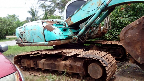 ขายรถแบคโฮ KOBELCO SK200-Vธรรมดา เอกสารอินวอย ราคา 620000