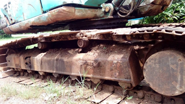 ขายรถแบคโฮ KOBELCO SK200-Vธรรมดา เอกสารอินวอย ราคา 620000