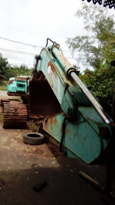 ขายรถแบคโฮ KOBELCO SK200-Vธรรมดา เอกสารอินวอย ราคา 620000