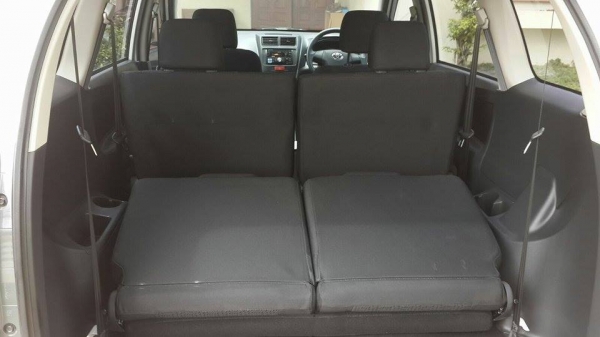 ขายรถยนต์ Toyota Avanza 1.5G รุ่นปี 2012