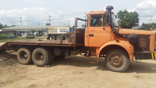 รถหางปลา สิบล้อฮีโน เครื่องEH700 พวงมาลัยเพาเวอร์เครื่องดีคัซซีสวยพร้อมไช้งานเอกสารครบ