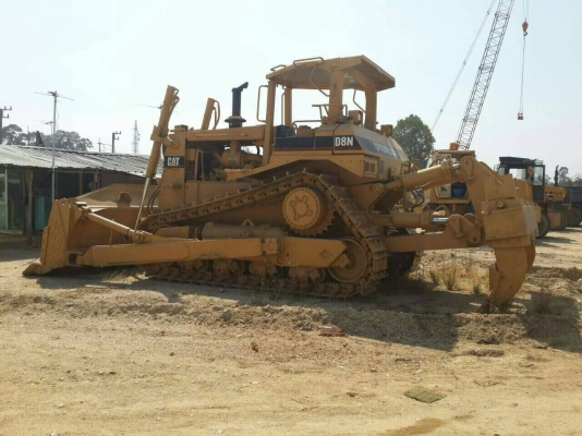 ขายรถแทรคเตอร์ CAT D8N เอกสารเล่ม ดิปเปอร์หลัง พร้อมใช้งานครับ ขายรถแทรคเตอร์ CAT D8N เอกสารเล่ม ดิปเปอร์หลัง พร้อมใช้งานครับ