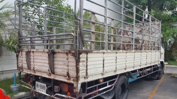 Hino Fc 4j  6ล้อ150แรงม้า ยาว5.5เมตร สวยๆ
