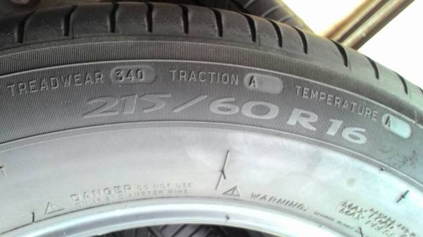215/60R16 MICHELIN PRIMACY ปี2013 ชุด 4 เส้น tel.081-427-3941