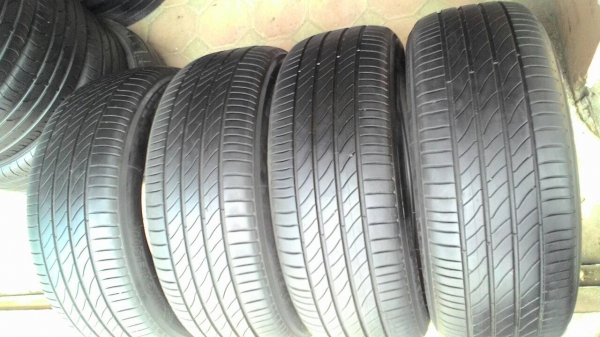 215/60R16 MICHELIN PRIMACY ปี2013 ชุด 4 เส้น tel.081-427-3941