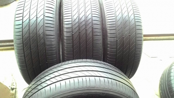215/60R16 MICHELIN PRIMACY ปี2013 ชุด 4 เส้น tel.081-427-3941