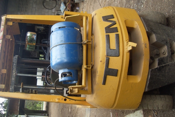 * ขายโฟล์คลิฟท์ 2.5 ตัน TCM งานสไลด์ ยกสูง 4 เมตร