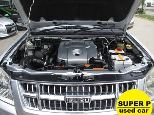 ISUZU MU-7 PRIMO 3.0 DDI I-TEQ AT 2010