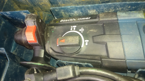 ขายสว่านโรตารี่ BOSCH GBH2-28 D