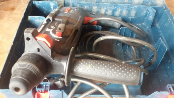 ขายสว่านโรตารี่ BOSCH GBH2-28 D