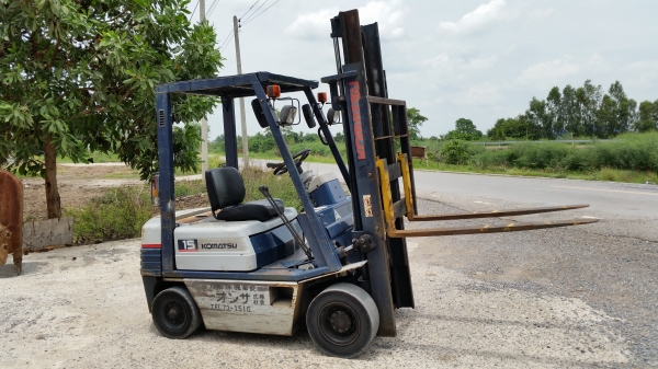 ขายด่วนรถยกKOMATSU FG15-15 ยก1.5ตันเสาสูง3เมตรรถนอกนำเข้ายังไม่เคยใช้งานในเมืองไทยเลย=รุ่นใหม่ขายถูกๆๆ