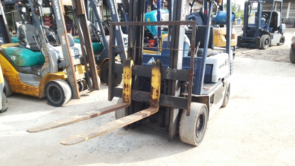 ขายด่วนรถยกKOMATSU FG15-15 ยก1.5ตันเสาสูง3เมตรรถนอกนำเข้ายังไม่เคยใช้งานในเมืองไทยเลย=รุ่นใหม่ขายถูกๆๆ