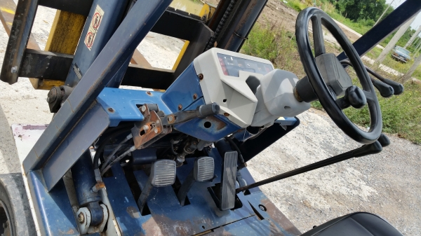 ขายด่วนรถยกKOMATSU FG15-15 ยก1.5ตันเสาสูง3เมตรรถนอกนำเข้ายังไม่เคยใช้งานในเมืองไทยเลย=รุ่นใหม่ขายถูกๆๆ