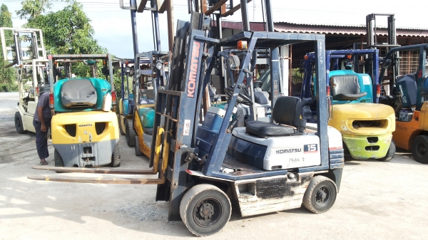 ขายด่วนรถยกKOMATSU FG15-15 ยก1.5ตันเสาสูง3เมตรรถนอกนำเข้ายังไม่เคยใช้งานในเมืองไทยเลย=รุ่นใหม่ขายถูกๆๆ