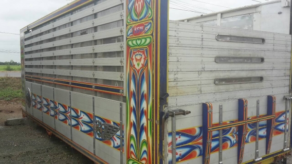 ขายหางพ่วงดัมพ์อู่ ศรีสวีสดิ์ 3 เพลาปี 2556 พร้อมถังกระบะดัมพ์รถ 10 ล้อยกลงจาก HINO ซีรีย์500 ราคารวม 2 อย่าง 700000