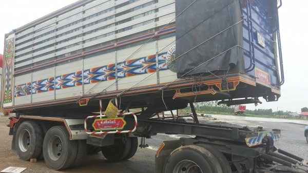 ขายหางพ่วงดัมพ์อู่ ศรีสวีสดิ์ 3 เพลาปี 2556 พร้อมถังกระบะดัมพ์รถ 10 ล้อยกลงจาก HINO ซีรีย์500 ราคารวม 2 อย่าง 700000