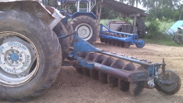 ขาย6610  4X4   สองเพลาเดิมๆพร้อมเล่มทะเบียนสนใจ0810076640