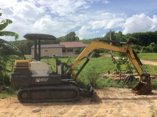 ขายรถขุด Yanmar B37 พร้อมหางลาก