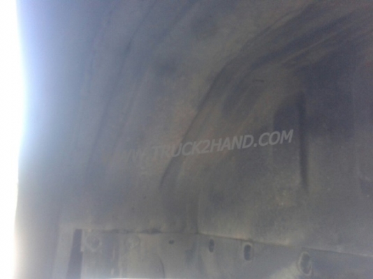 รถตู้ ISUZU  ขนาด 10 ที่นั่ง  มีแอร์พร้อม  น็อต 6 ตัว