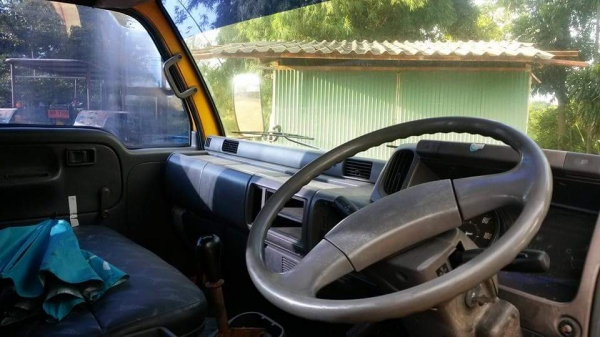 รถดูดสิ่งปฏิกูล UD 145 แรง คัสซีสวยมาก เครื่องดี ยางเต็ม