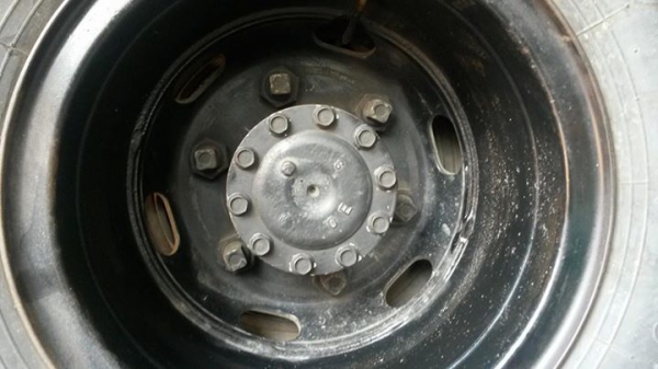 รถดูดสิ่งปฏิกูล UD 145 แรง คัสซีสวยมาก เครื่องดี ยางเต็ม