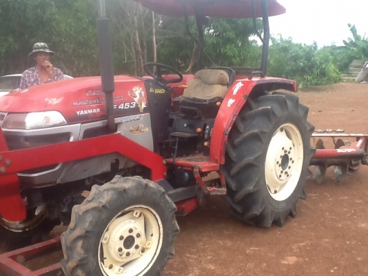 ขายครับยันม่า45เเรงราคาเบาๆใช้งานทุกวันเครื่องดีระบบส่งกำลังไม่มีปัญหาอุปกรณ์ผานดัน+ผาน3+ผาน6ทะเบียนเต็มเอกสารพร้อมโอน