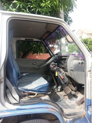 ขายด่วน รถ 6 ล้อ