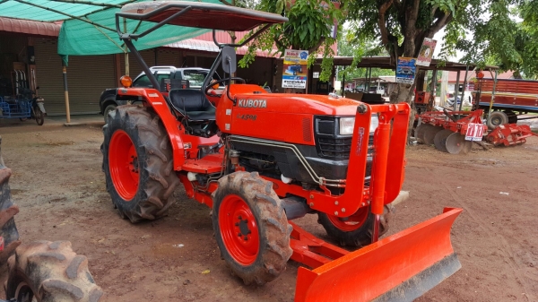 รถแทรกเตอร์ อุปกรณ์ต่อพ่วง มือสอง