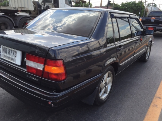 ขายรถเก๋ง วอลโว่