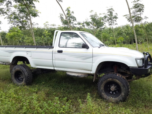 ขาย Toyota mighty x (LN 85) 4x4 ขาย Toyota mighty x (LN 85) 4x4