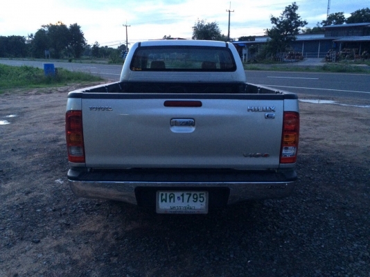 ขายวีโก้ปี48 สวยๆถูกๆมาแล้วครับ